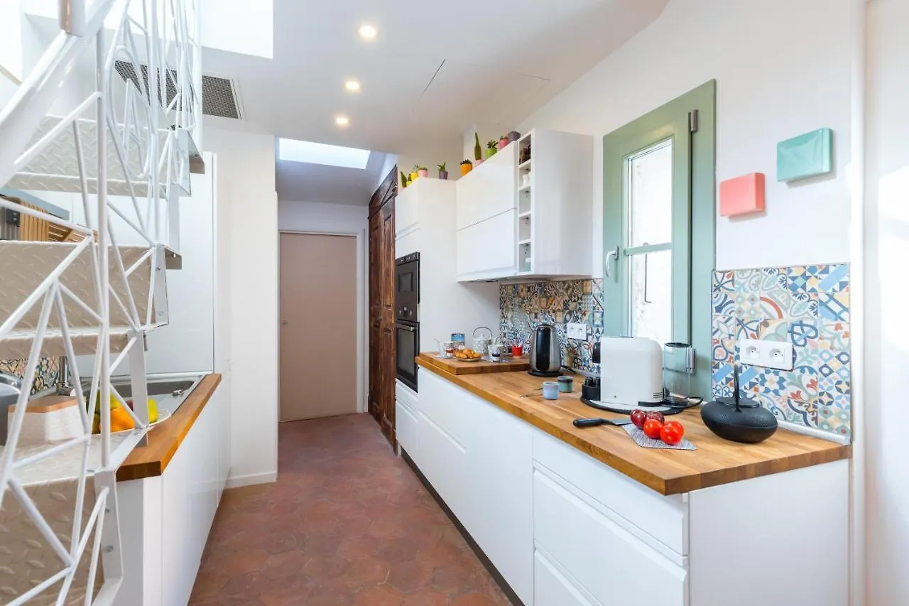 Ferienwohnung Le Chateau - The Most Beautiful Sight In Old Town, Private Terrace Nizza Apartment