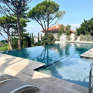 Apartment Prestige Mont Boron -terrace -sea View -2br, Nice
